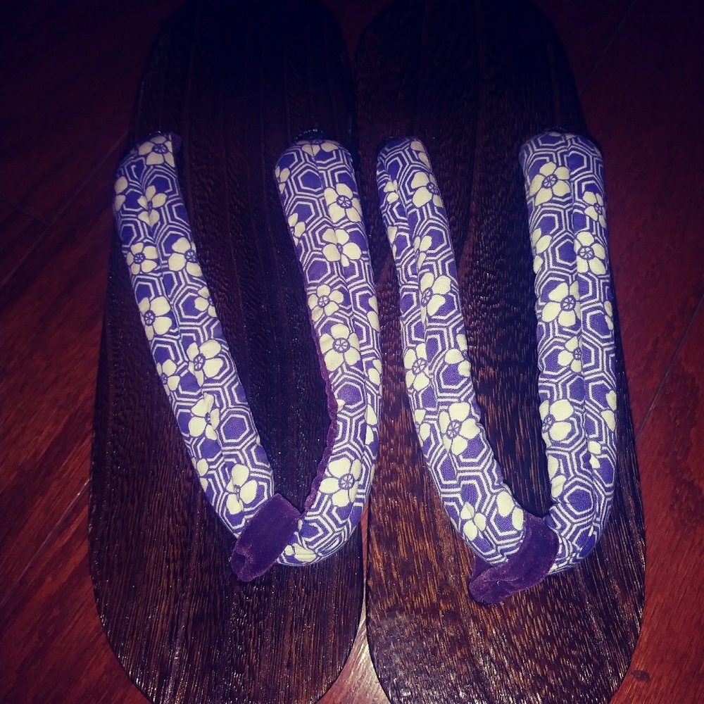Japanese wood sandals/geta size 6.5
